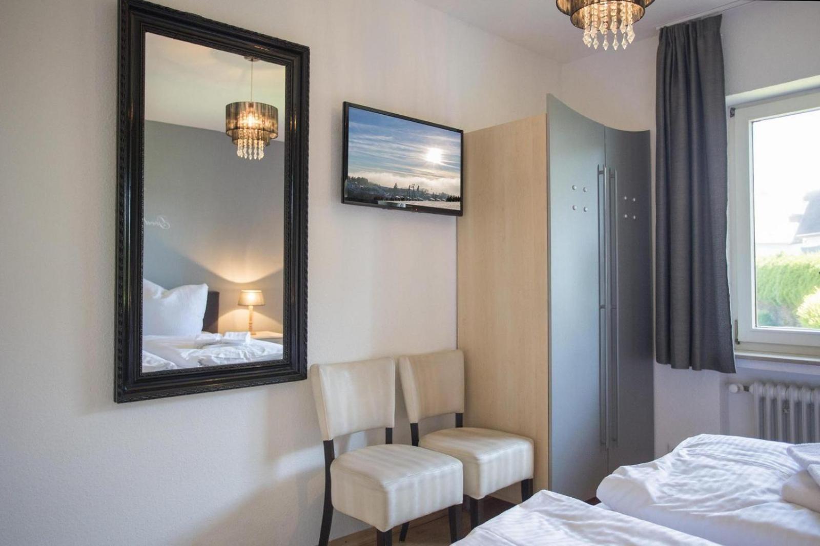 Ferienwohnung 'Kleine Auszeit Winterberg' - Am Herrenskoepfchen 4 Вінтерберг Номер фото